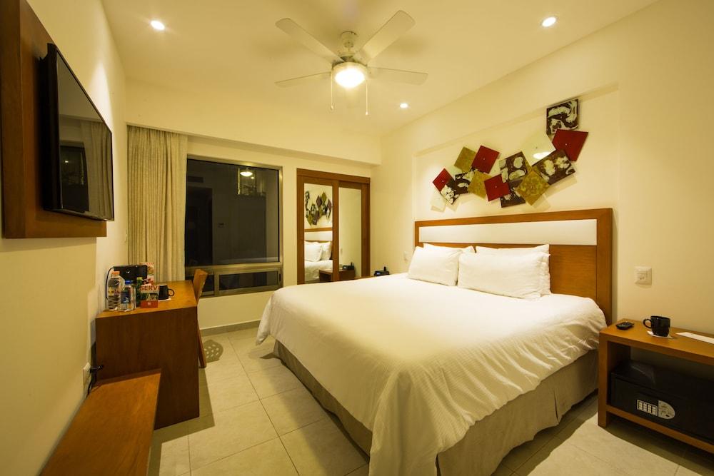 Ambiance Suites Канкун Екстер'єр фото